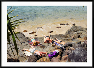 努沙的日光浴者