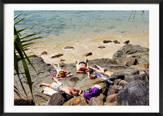 努沙的日光浴者